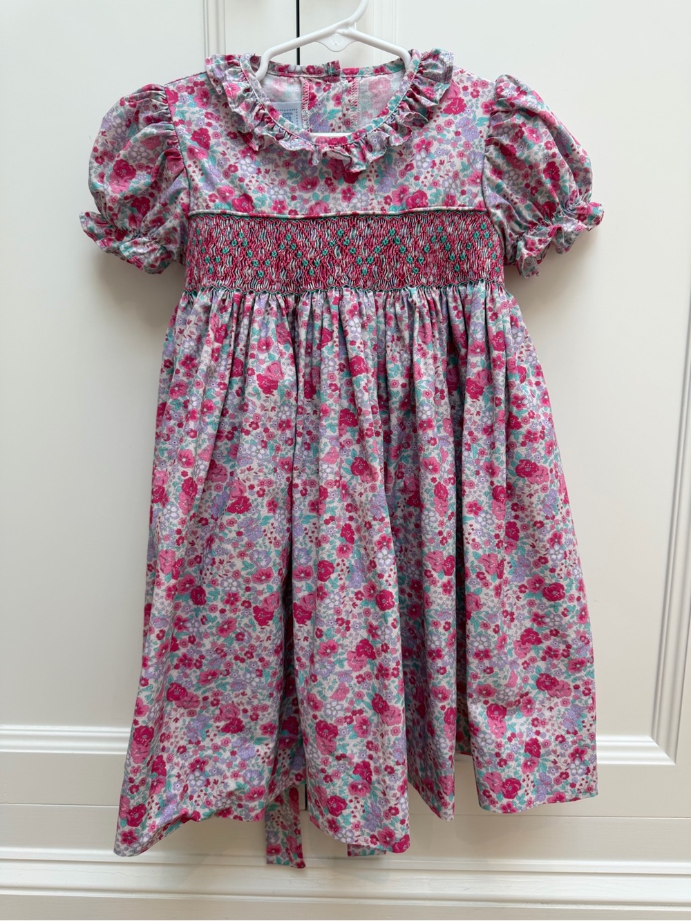 Little English Size 4 Floral Smocked Puff Sleeve Tie Back Dress